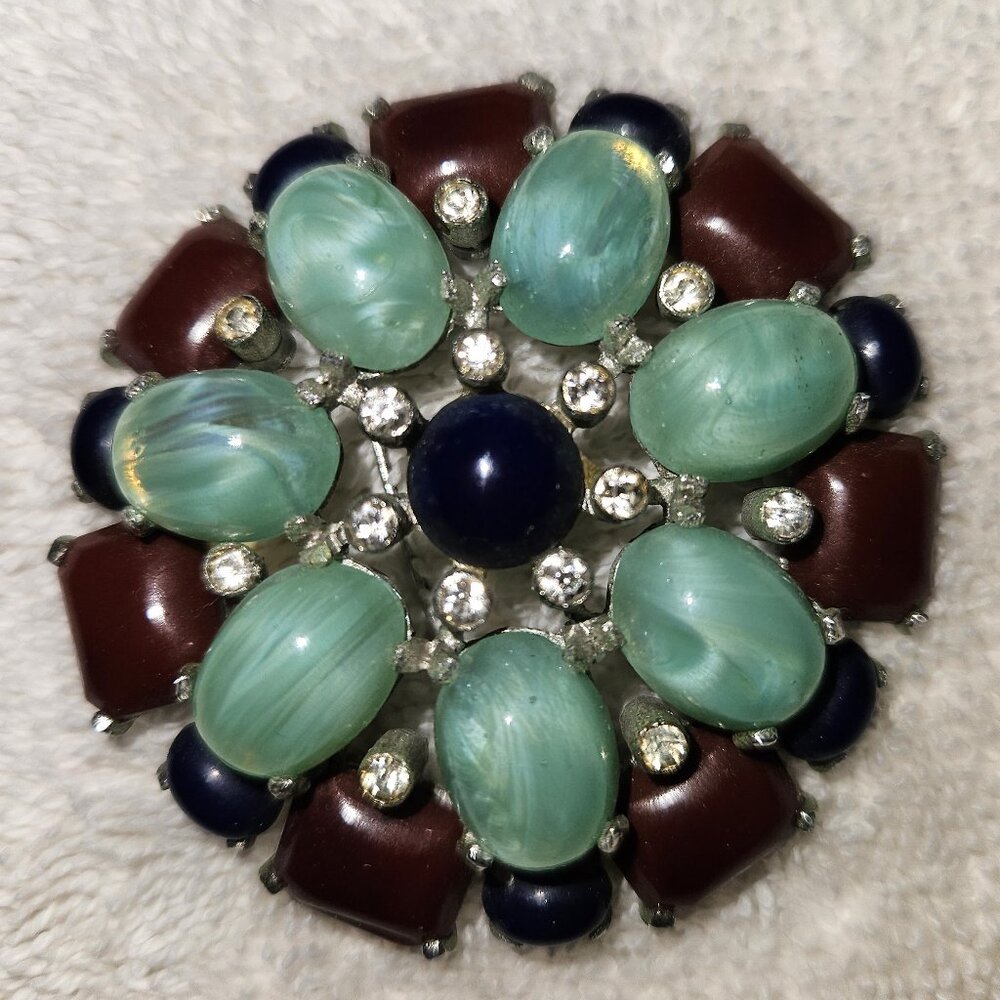 Castlecliff art glass cabochon vintage MCM round brooch/pendant bezel rhinestone